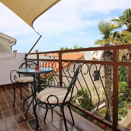 Bella Holiday home